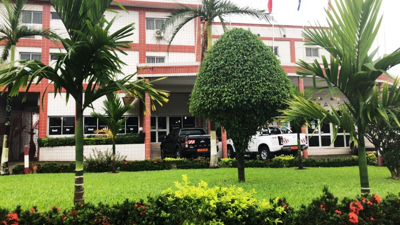 Peninsula Hotel Douala Exterior photo